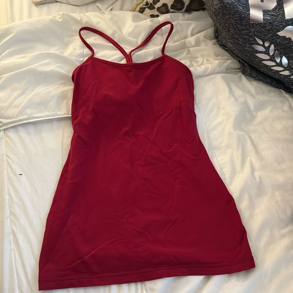 Lululemon flow y tank